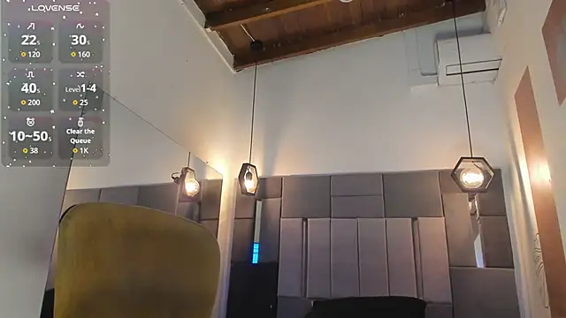 LiamNovak live sex cam