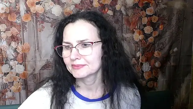 Miroslava_Happi's cam snapshot