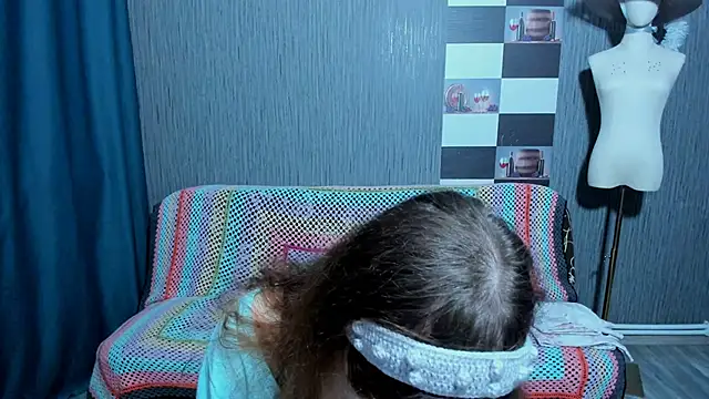 pa1e_pr1ncess's cam snapshot