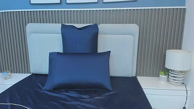 Miia_cute18's cam snapshot