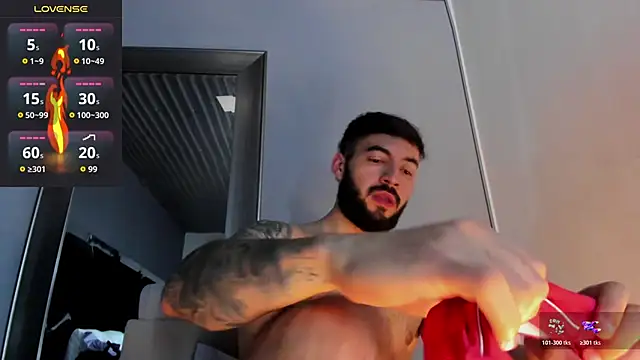 MarkWalker__'s cam snapshot