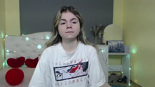 TinaRedly's cam snapshot