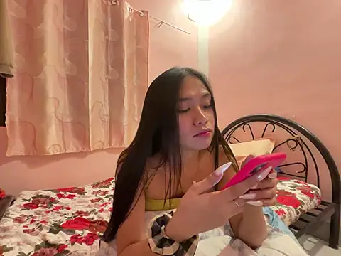 Mira_Janee live sex cam