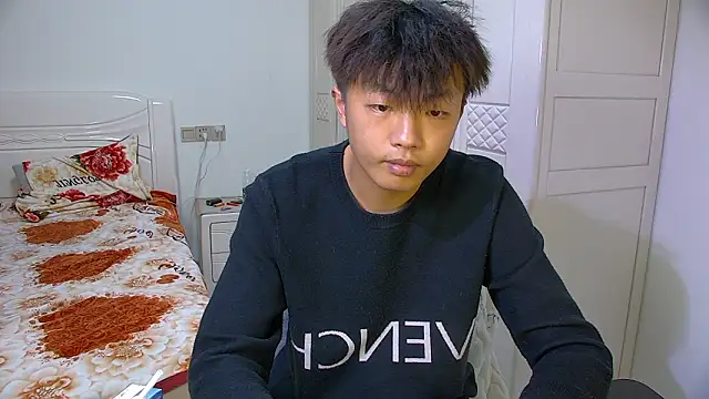 Chocolates-001 live sex cam