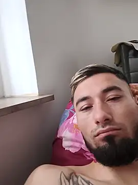 Negrila25 live sex cam