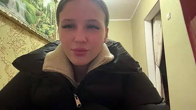 Cutedina's cam snapshot