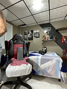 marcel_crawford96's cam snapshot