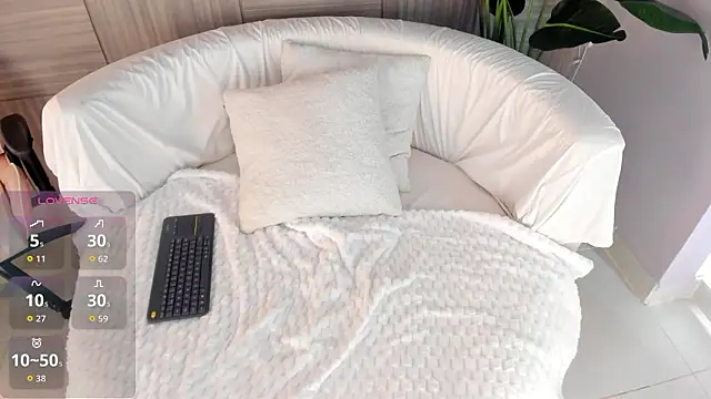 MilaGrace1's cam snapshot