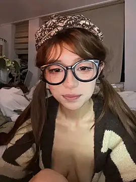 xiao-e-88 live sex cam