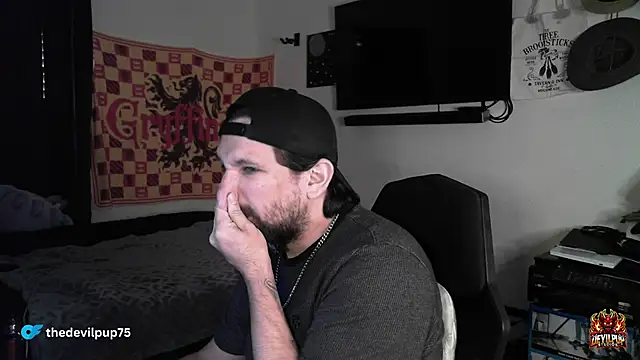 DevilPup75_ live sex cam