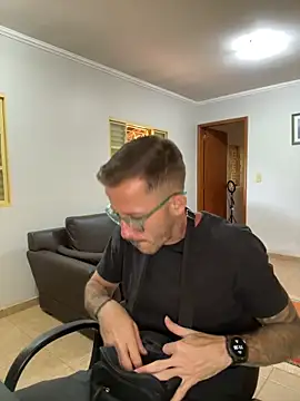 Lucasjandre's cam snapshot