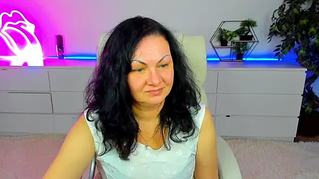 IrissMoon's cam snapshot