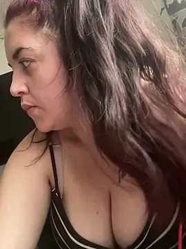 yzabell18 live sex cam