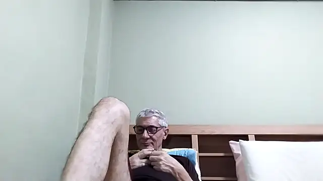 BIGUNCUTHARDCOCK's cam snapshot