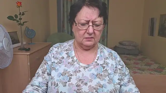 Margo_Moll's cam snapshot