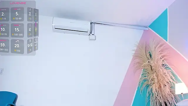 mara_winters_'s cam snapshot