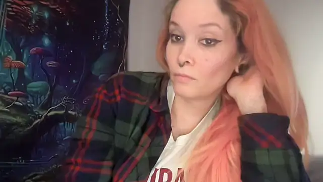 FRRANNKIE live sex cam