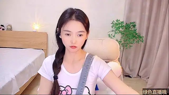 Coco-Sweetie live sex cam