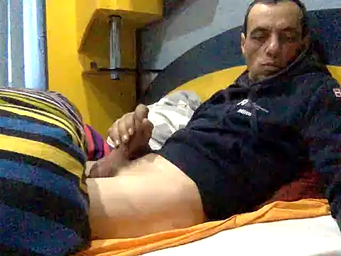 adiluci1 live sex cam