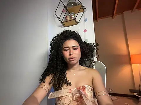 GabriSaenz live sex cam