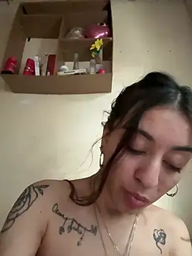 Jennyvignaduzzo's cam snapshot