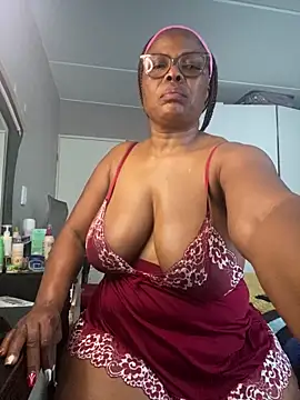 Rainsprinkles live sex cam