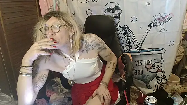 Ombeline1 live sex cam