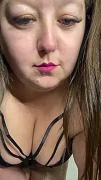 Chloee_Peach live sex cam