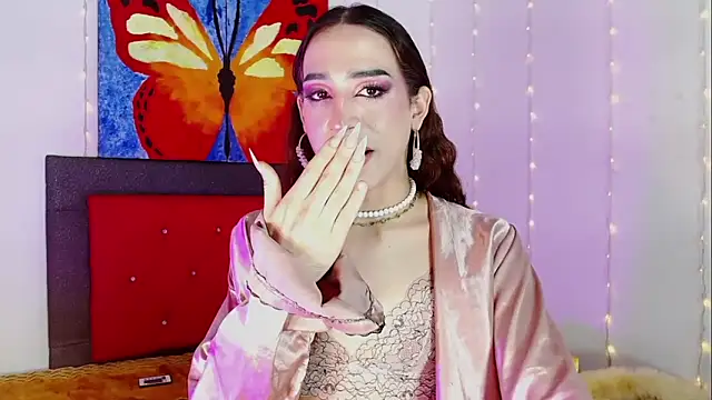 pamelaat220 live sex cam