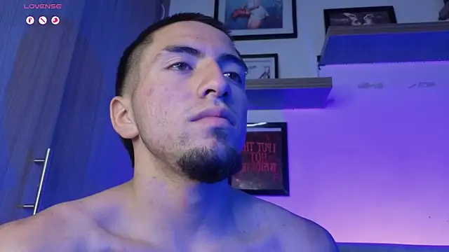 AresMassimoX live sex cam