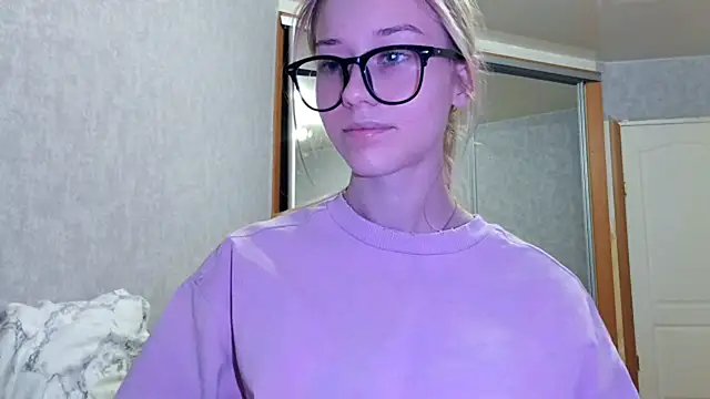 GlidedFill's cam snapshot