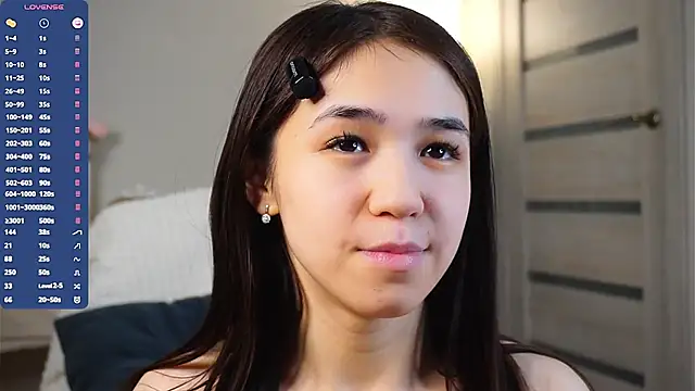 KiraAbling live sex cam