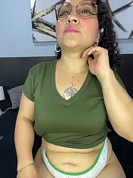 Violet_21_'s cam snapshot