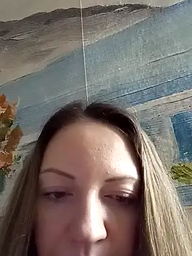 KattyLuuu's cam snapshot