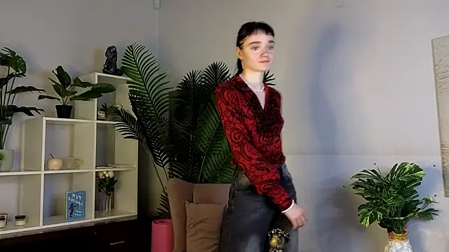 WinterKukauskas's cam snapshot