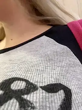 Teya_moon_ live sex cam