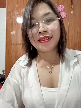 Cover-baa live sex cam