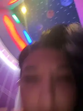 Tisha_Busty live sex cam