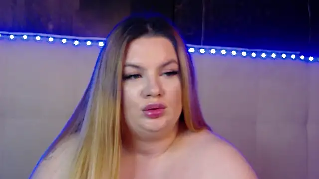 MelanieBrownn's cam snapshot