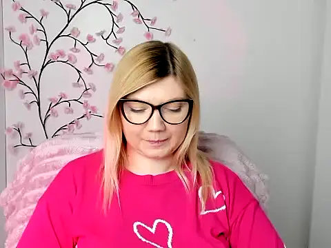 Lola_moree's cam snapshot