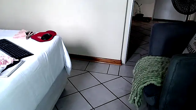 FitSelina66 live sex cam