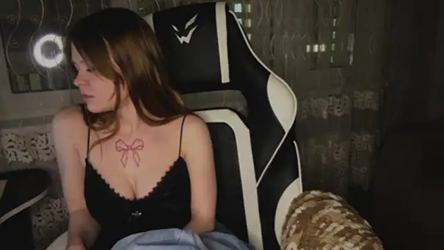 esmebellas's cam snapshot