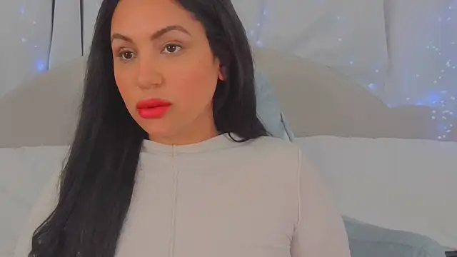 MeghanXO's cam snapshot