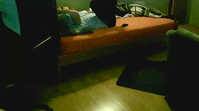 dado-hot12's cam snapshot