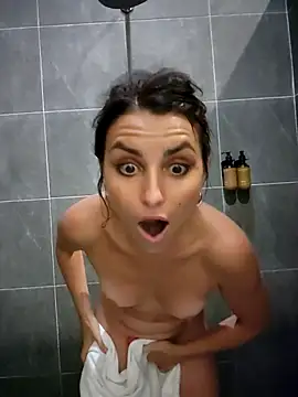 Izabella_Bella live sex cam