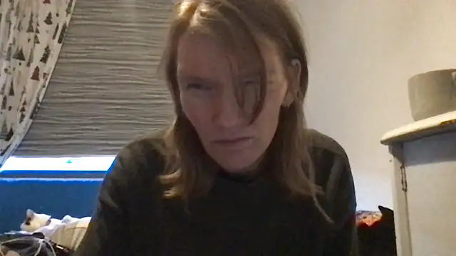 MeluaMauritius's cam snapshot