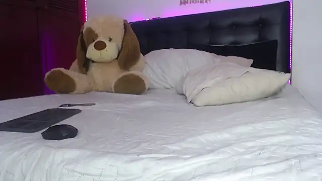 Sofieevans_ live sex cam