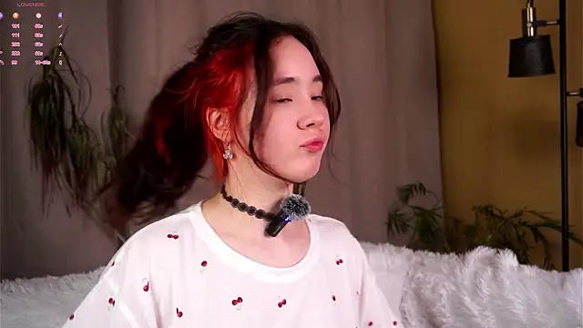 AlbertaClack's cam snapshot