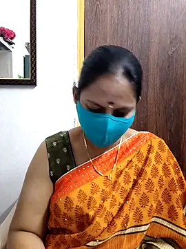 Queen-Neha's cam snapshot