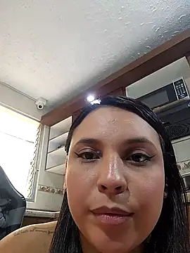 LizzRouse's cam snapshot